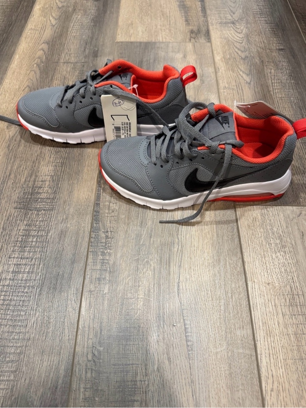 Nike Kids Air Max Motion Grey/Black/Max Orange Sneakers